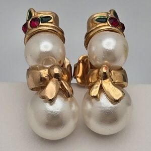 Vintage Avon Snowman Stud Earrings Faux Pearl Gold-Tone Holiday